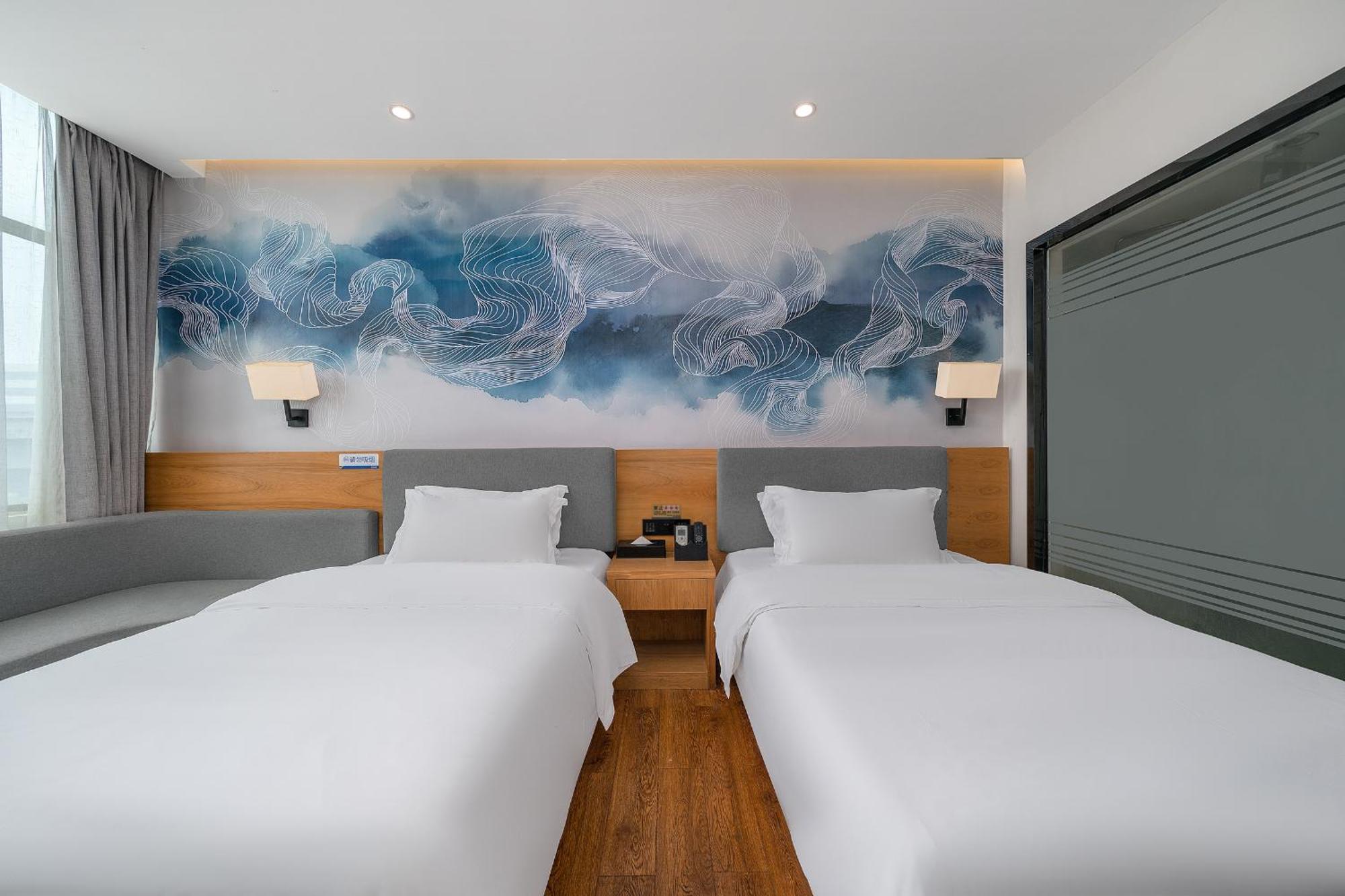 Felice Hotel-Guangzhou Baiyun International Airport Renhe Metro Station Branch Dış mekan fotoğraf