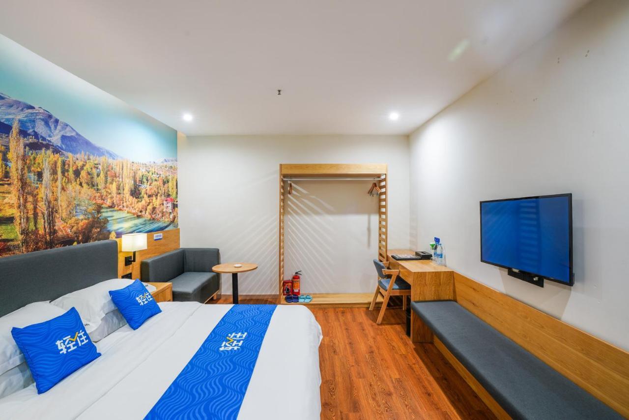 Felice Hotel-Guangzhou Baiyun International Airport Renhe Metro Station Branch Dış mekan fotoğraf